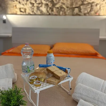 Apartment La Casetta Di Domenico Syracuse